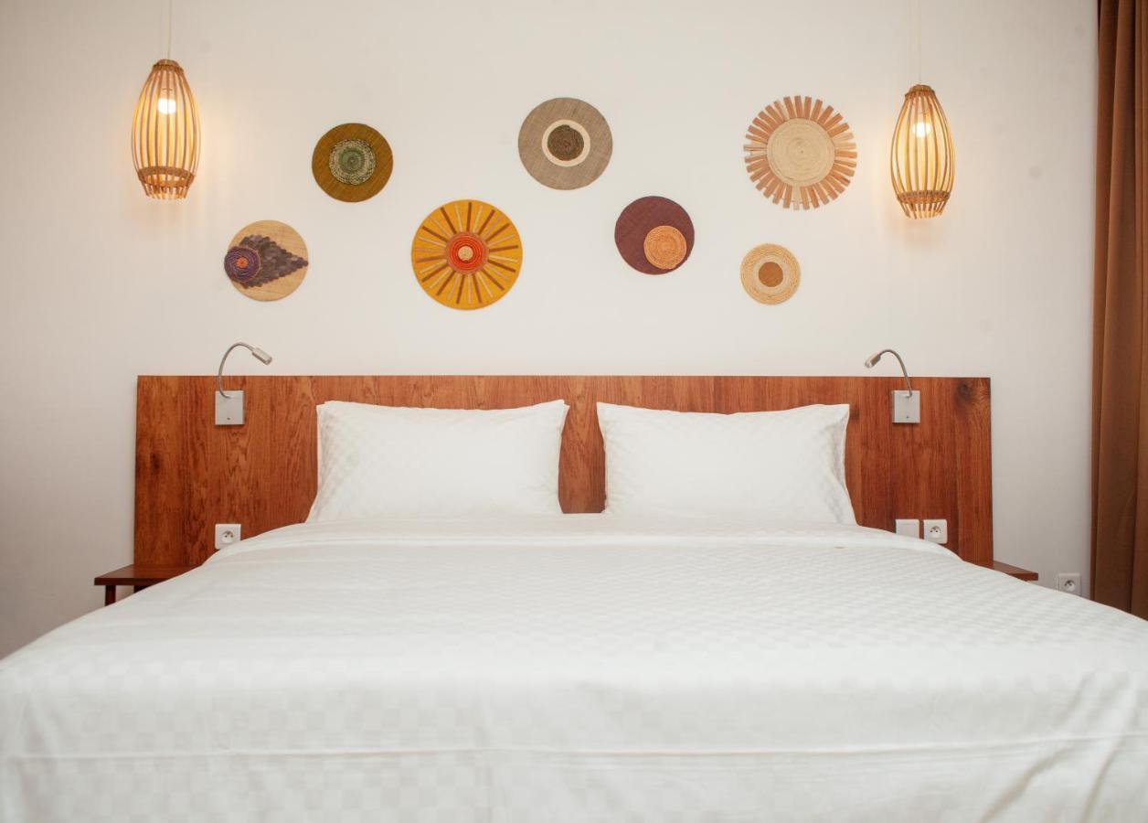 Vanila Hotel&Spa Ambaro Esterno foto