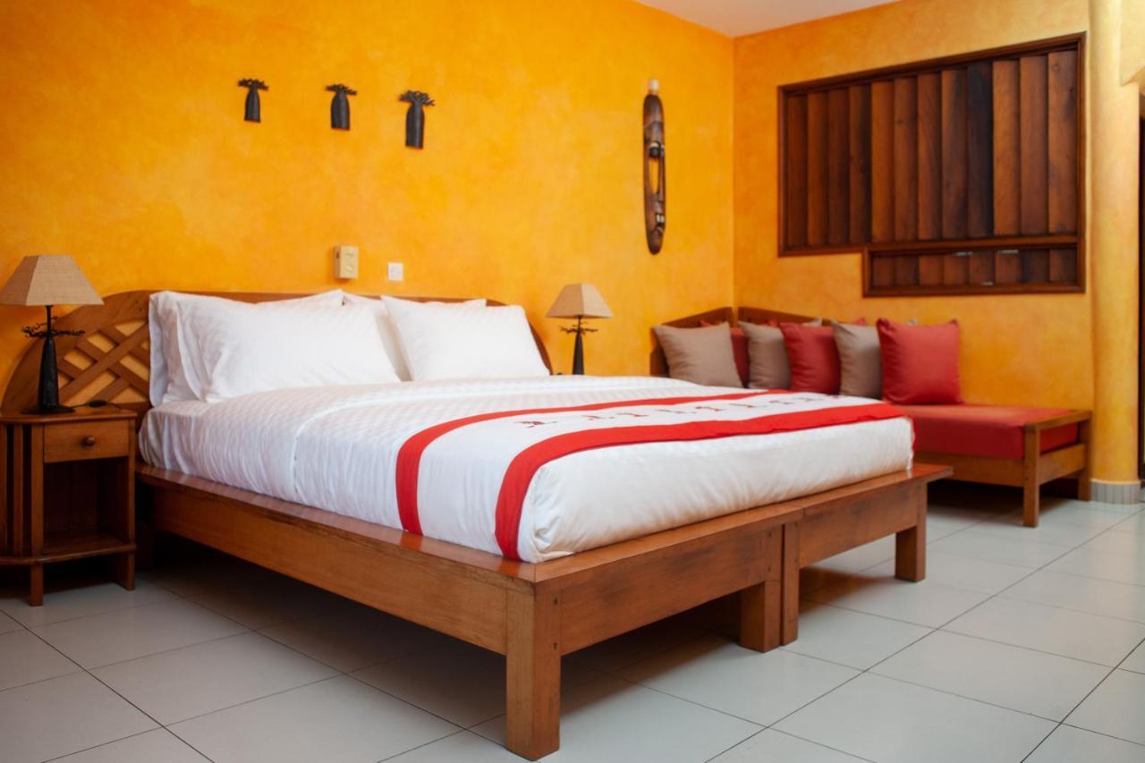 Vanila Hotel&Spa Ambaro Esterno foto
