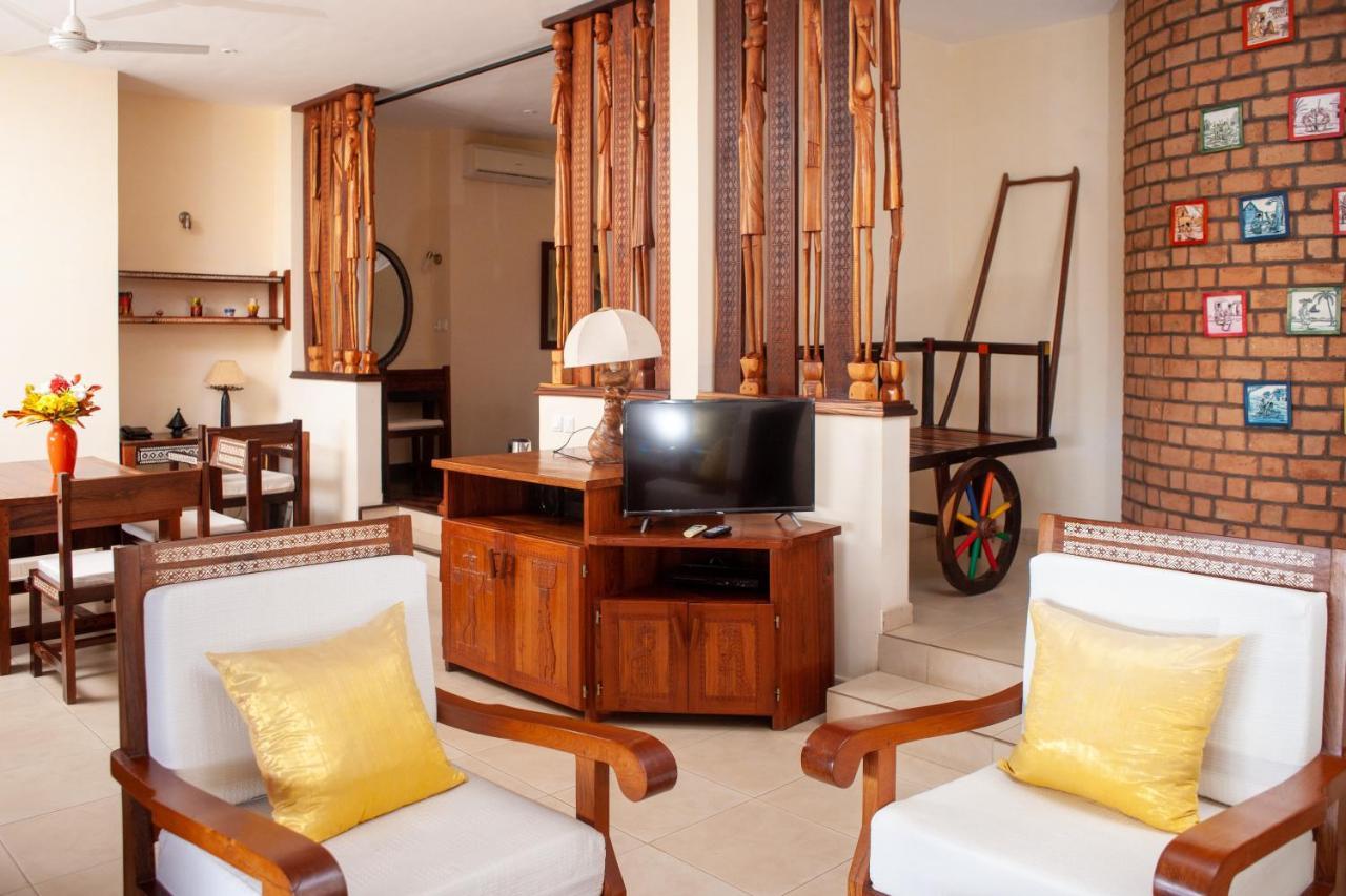 Vanila Hotel&Spa Ambaro Esterno foto