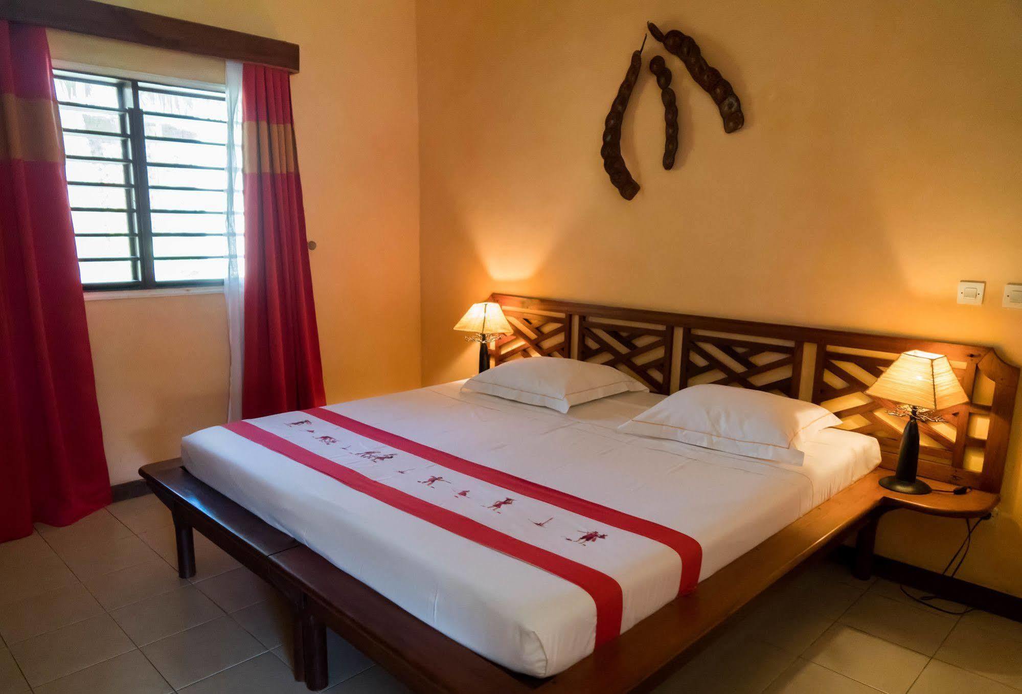 Vanila Hotel&Spa Ambaro Esterno foto