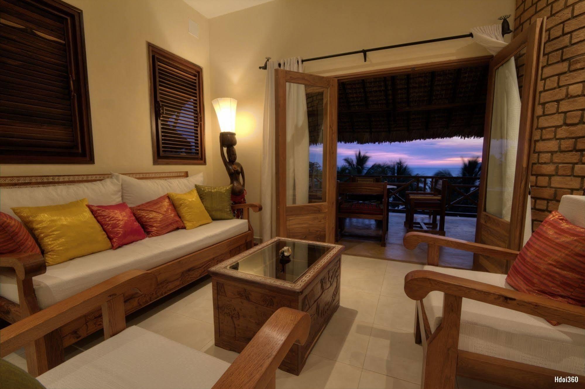 Vanila Hotel&Spa Ambaro Esterno foto